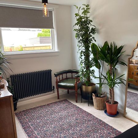 Private Room With Separate Shower And Free Parking Edinburgh Kültér fotó